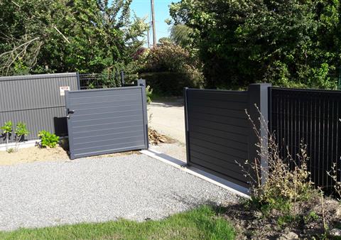 Paysagiste Sarzeau, pose de portail avec cloture Sarzeau